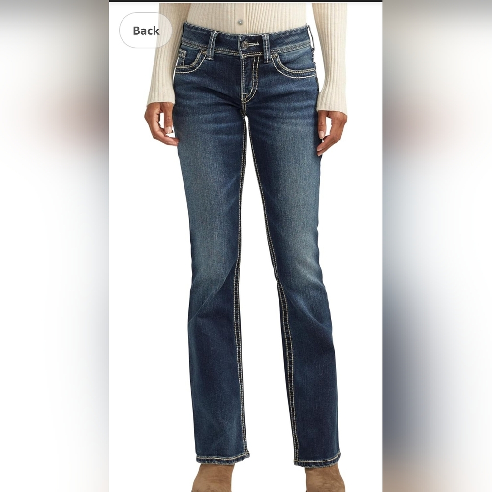 NWT! Silver Suki Curvy fit mid rise slim boot Indigo jeans size/inseam 34/33